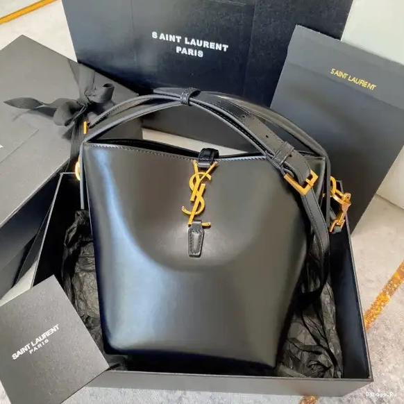 YSL SMALL BAG-17*20*13CM LE  37 0610